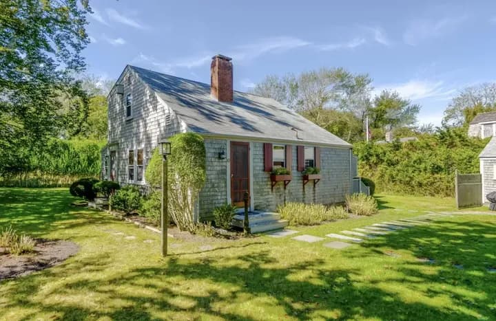 Charming Nantucket Escape Steps to Town!