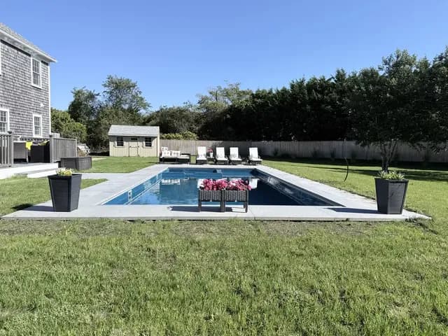 Spacious, beautiful home in Town!