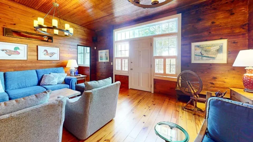 Historic "Barntucket", former carriage house barn — photo 3
