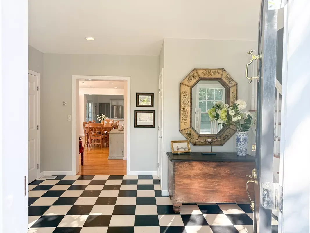 Wonderful home in Brant Point near Jetties beach — photo 5