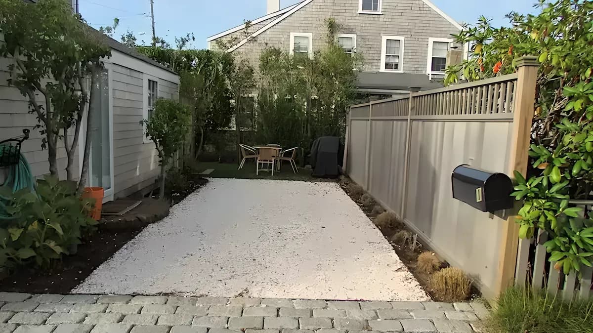 Completely rennovated cozy cottage in Brant Point — photo 2