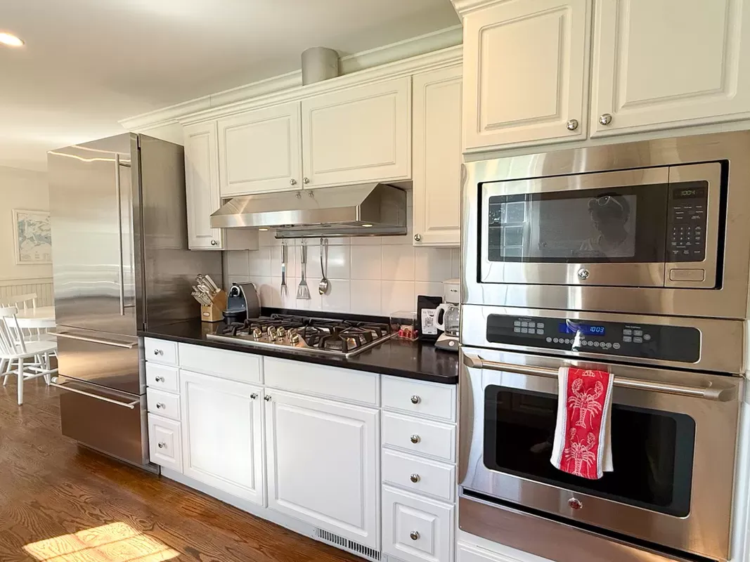 4BR Surfside Gem with Private Pool! — photo 5