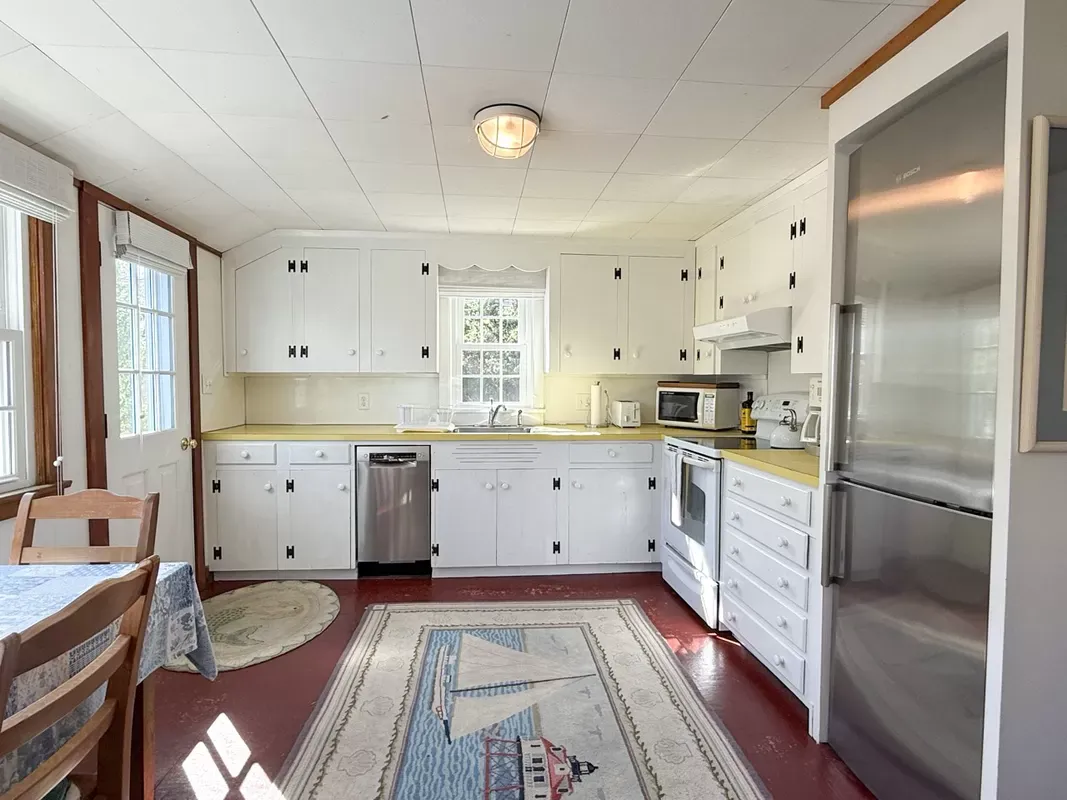 22 Walsh Street — photo 5